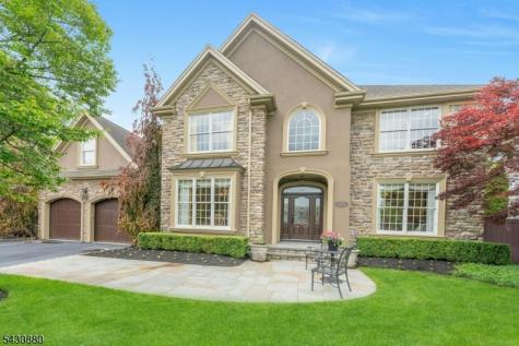 303 Rockland Avenue River Vale NJ 07675