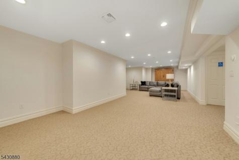 303 Rockland Avenue River Vale NJ 07675