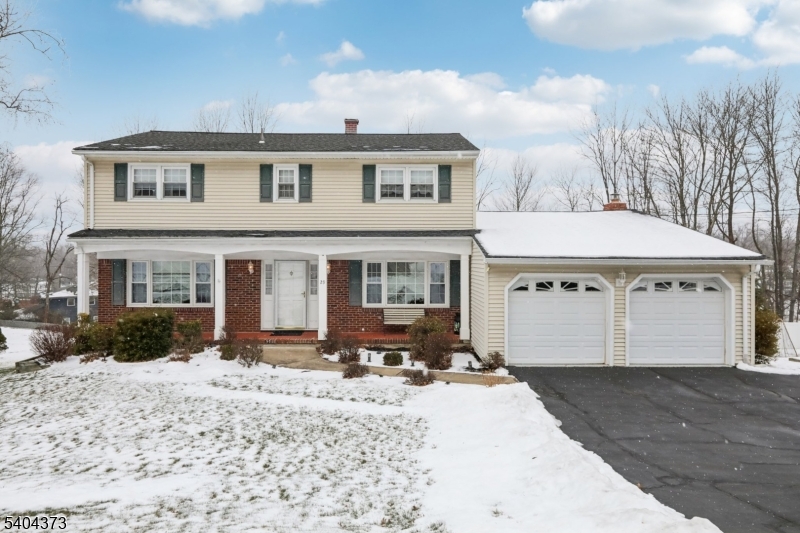 29 Joyce Drive Roxbury NJ 07876