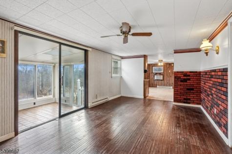 398 Riegelsville Road Holland NJ 08848