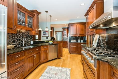 174 Highland Avenue Montclair NJ 07042