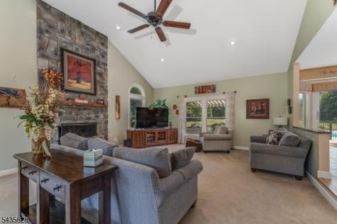 3 Ewing Drive Raritan NJ 08822