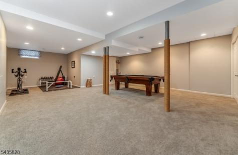 3 Ewing Drive Raritan NJ 08822