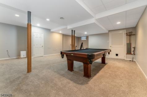 3 Ewing Drive Raritan NJ 08822