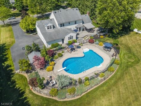 3 Ewing Drive Raritan NJ 08822