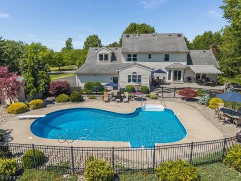 3 Ewing Drive Raritan NJ 08822