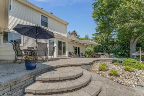 3 Ewing Drive Raritan NJ 08822
