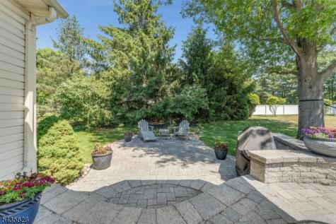 3 Ewing Drive Raritan NJ 08822