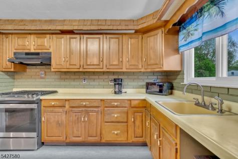 106 Louis Lane Hackettstown NJ 07840