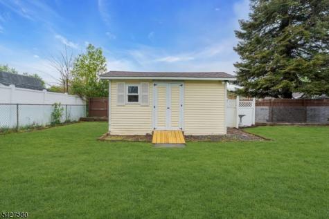 106 Louis Lane Hackettstown NJ 07840