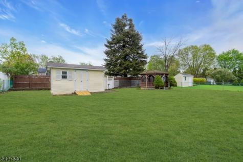 106 Louis Lane Hackettstown NJ 07840