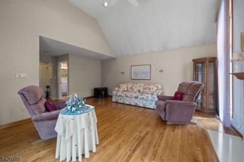 43 Elm Hill Road Clifton NJ 07013