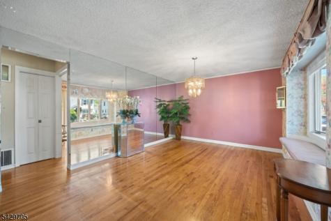 43 Elm Hill Road Clifton NJ 07013