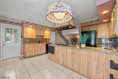 43 Elm Hill Road Clifton NJ 07013