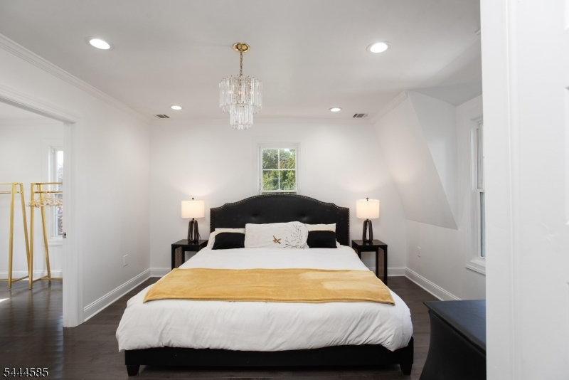 8 Franklin Place Montclair NJ 07042