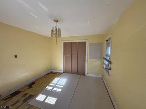 37 Wayne Avenue East Orange NJ 07018