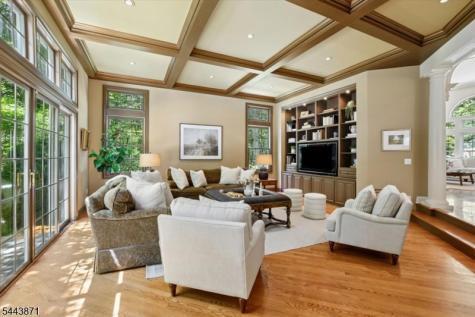 2 Martens Road Tewksbury NJ 08833