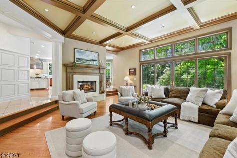 2 Martens Road Tewksbury NJ 08833