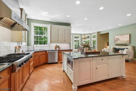 2 Martens Road Tewksbury NJ 08833