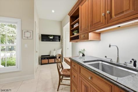 2 Martens Road Tewksbury NJ 08833