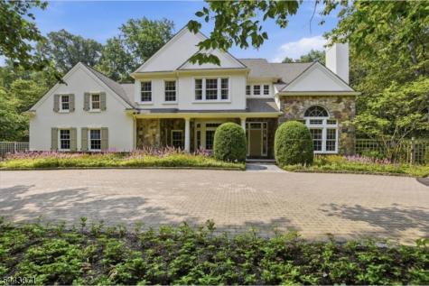2 Martens Road Tewksbury NJ 08833