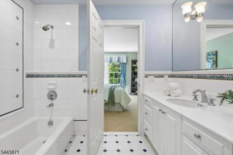 2 Martens Road Tewksbury NJ 08833