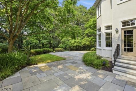 2 Martens Road Tewksbury NJ 08833