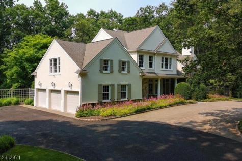 2 Martens Road Tewksbury NJ 08833
