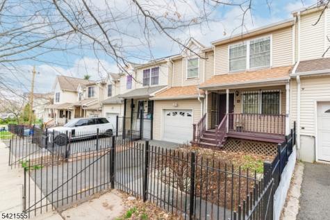94 19TH Avenue Newark NJ 07103