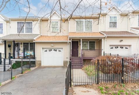 94 19TH Avenue Newark NJ 07103