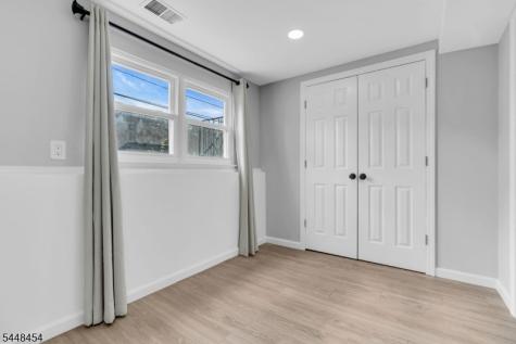 125 Jeff Street Edison NJ 08837