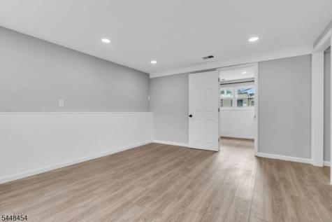 125 Jeff Street Edison NJ 08837