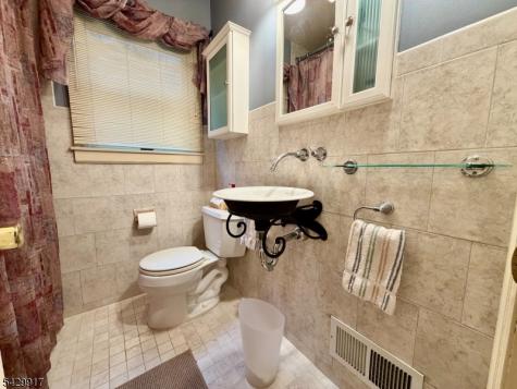 32 Dover Milton Road Jefferson NJ 07438