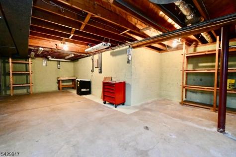 32 Dover Milton Road Jefferson NJ 07438