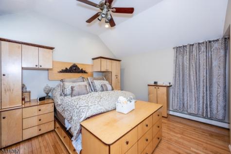 52 Mount Pleasant Avenue Woodland Park NJ 07424