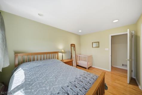 21 Robin Hood Road Parsippany-troy Hills NJ 07950