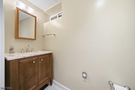 21 Robin Hood Road Parsippany-troy Hills NJ 07950