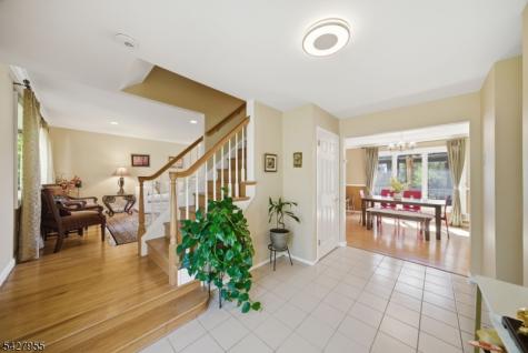 21 Robin Hood Road Parsippany-troy Hills NJ 07950