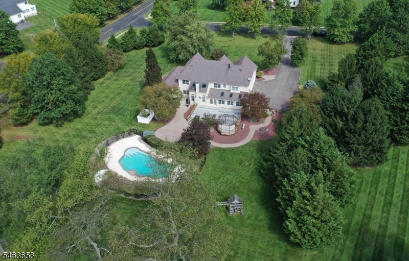 221 Johns Lane Branchburg NJ 08853