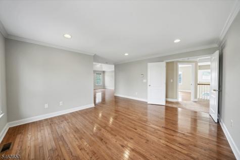 221 Johns Lane Branchburg NJ 08853