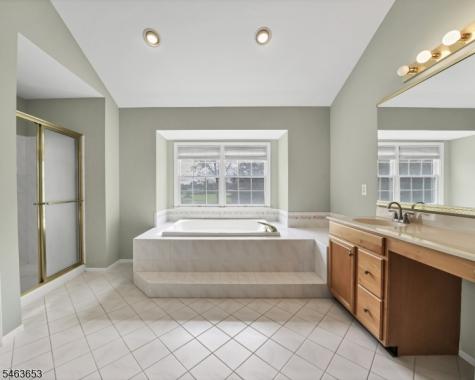 221 Johns Lane Branchburg NJ 08853
