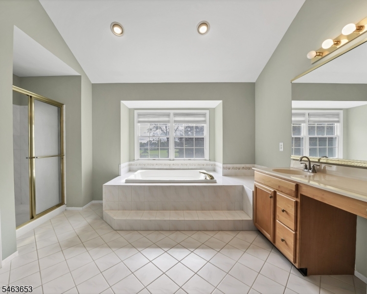 221 Johns Lane Branchburg NJ 08853