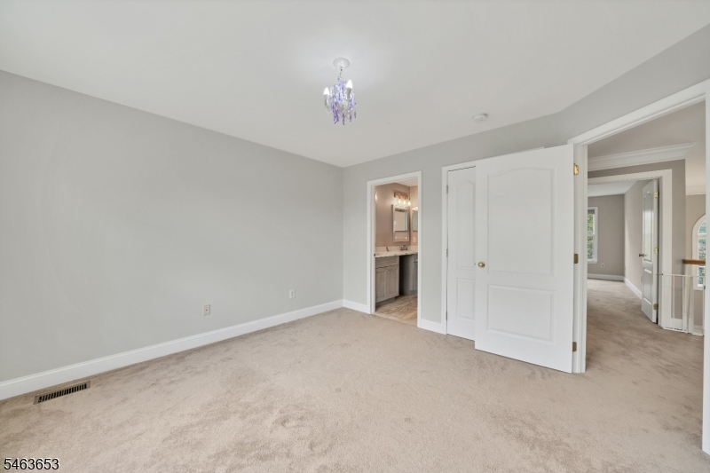 221 Johns Lane Branchburg NJ 08853