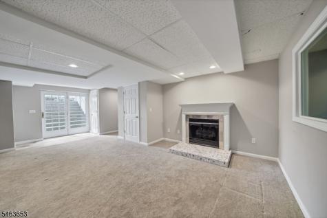 221 Johns Lane Branchburg NJ 08853