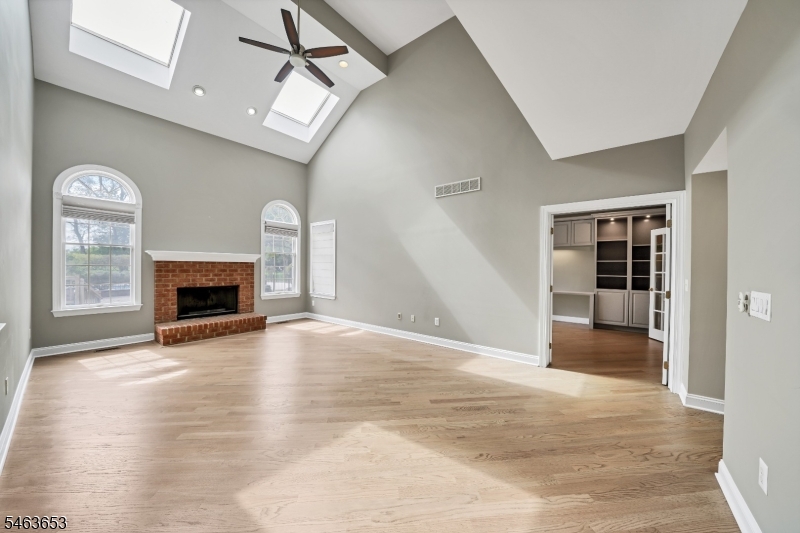 221 Johns Lane Branchburg NJ 08853