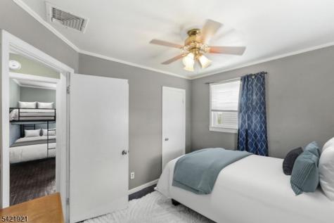 537 Rogers Drive Roxbury NJ 07850
