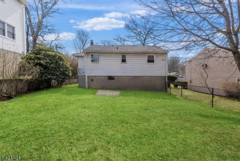 537 Rogers Drive Roxbury NJ 07850