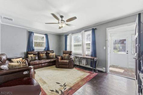 537 Rogers Drive Roxbury NJ 07850