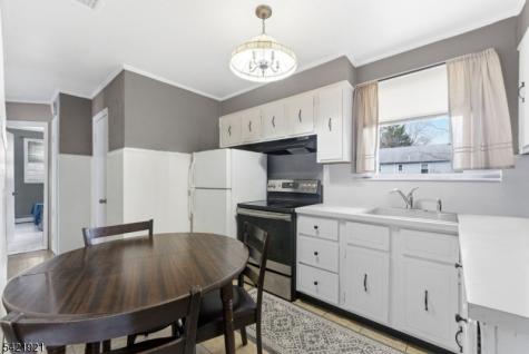 537 Rogers Drive Roxbury NJ 07850