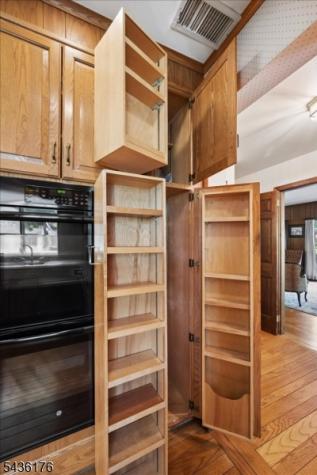 261 Beechwood Avenue Middlesex NJ 08846
